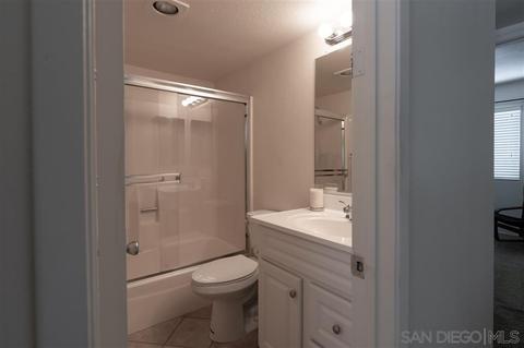 9451 Carlton Oaks Dr #C, Santee, CA 92071 photo 15