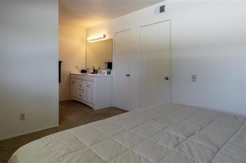 9451 Carlton Oaks Dr #C, Santee, CA 92071 photo 11