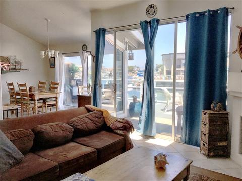 2211 Jamestown Ln, Oxnard, CA 93035 photo 12