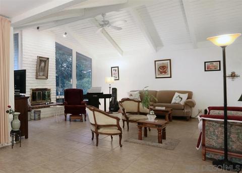 1354 Cuesta Norte, Fallbrook, CA 92028 photo 16