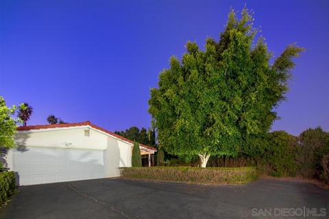 1354 Cuesta Norte, Fallbrook, CA 92028 photo 3
