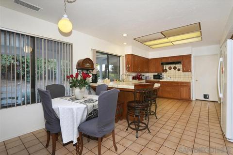 1354 Cuesta Norte, Fallbrook, CA 92028 photo 7