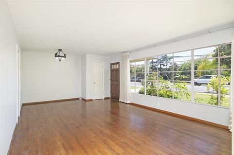 642 Murray Dr, El Cajon, CA 92020 photo 2