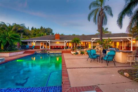 33 Gateview Dr, Fallbrook, CA 92028 photo 2