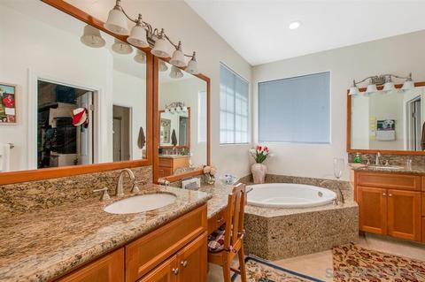 147 Kaden Ct, Fallbrook, CA 92028 photo 12