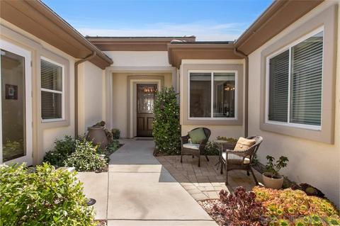 1045 Village Dr, Oceanside, CA 92057 photo 7