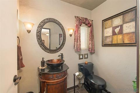 1794 Treseder, El Cajon, CA 92019 photo 12