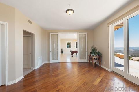 15177 Skyridge Rd, Poway, CA 92064 photo 12