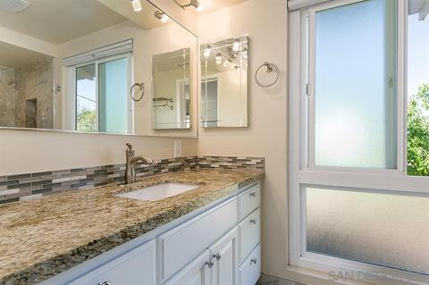 4544 Hillview Dr, La Mesa, CA 91941 photo 13