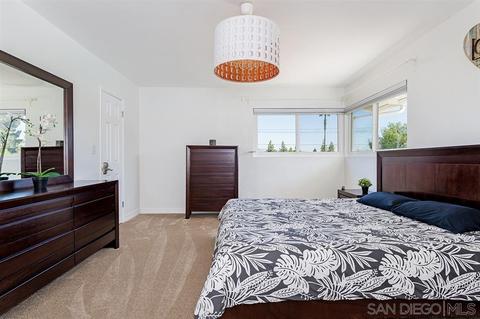 4544 Hillview Dr, La Mesa, CA 91941 photo 11