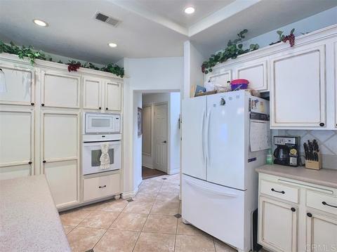 4290 Panorama Dr, La Mesa, CA 91941 photo 7