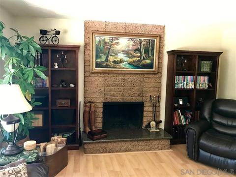 9561 Marilla Dr, Lakeside, CA 92040 photo 5