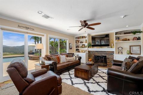 2472 Wind River Rd, El Cajon, CA 92019 photo 6