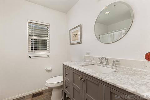 210 S Nevada St, Oceanside, CA 92054 photo 13