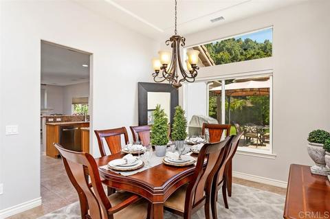 3151 Willow Tree Ln, Escondido, CA 92027 photo 5