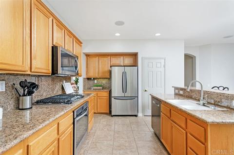 3151 Willow Tree Ln, Escondido, CA 92027 photo 7