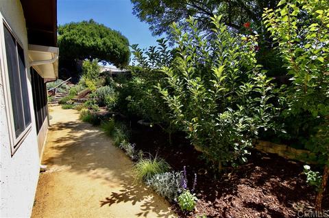 4572 Beverly Glen Dr, Oceanside, CA 92056 photo 17