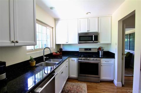 4572 Beverly Glen Dr, Oceanside, CA 92056 photo 6