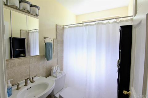 4572 Beverly Glen Dr, Oceanside, CA 92056 photo 12
