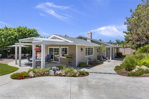 1165 Tower Dr, Vista, CA 92083 photo 1