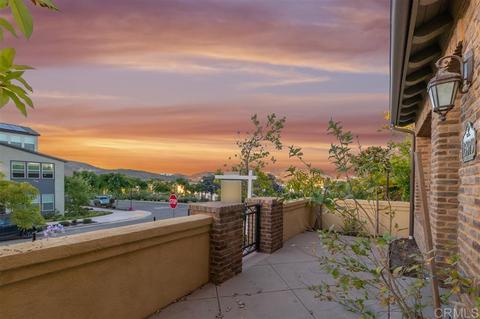 15979 Parkview Loop, San Diego, CA 92127 photo 4