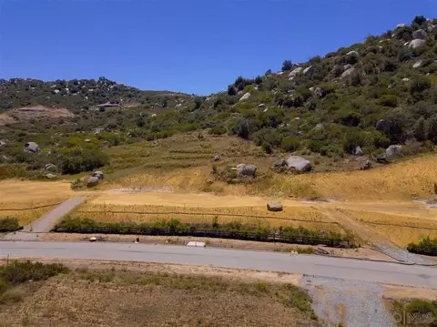 12635 Via Vigneto #42, Lakeside, CA 92040