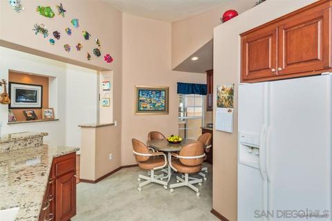 2332 Columbine Dr, Alpine, CA 91901 photo 4