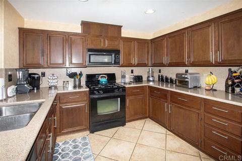 1072 Eliot St, Oceanside, CA 92057 photo 9