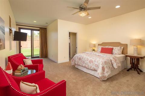 1325 Rodeo Dr, La Jolla, CA 92037 photo 11