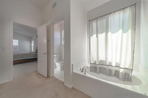 372 Countryside Dr, El Centro, CA 92243 photo 9