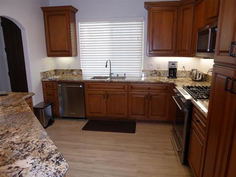1003 La Rueda Dr, Vista, CA 92084 photo 4