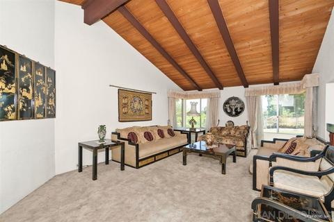 1811 Hidden Mesa Rd, El Cajon, CA 92019 photo 8