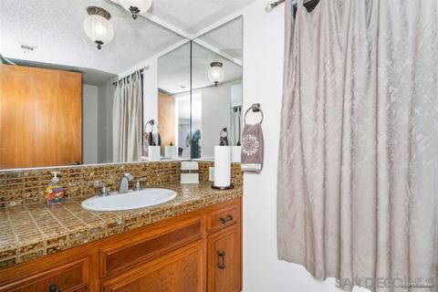 1811 Hidden Mesa Rd, El Cajon, CA 92019 photo 14