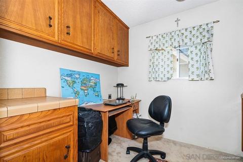 1811 Hidden Mesa Rd, El Cajon, CA 92019 photo 18