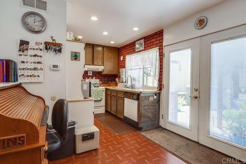10520 Kerrigan Ct, Santee, CA 92071 photo 8
