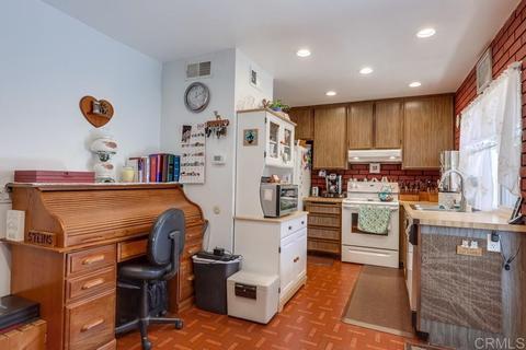 10520 Kerrigan Ct, Santee, CA 92071 photo 9