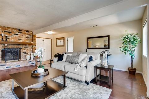 3215 Mount Whitney Rd, Escondido, CA 92029 photo 4