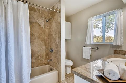 3215 Mount Whitney Rd, Escondido, CA 92029 photo 7