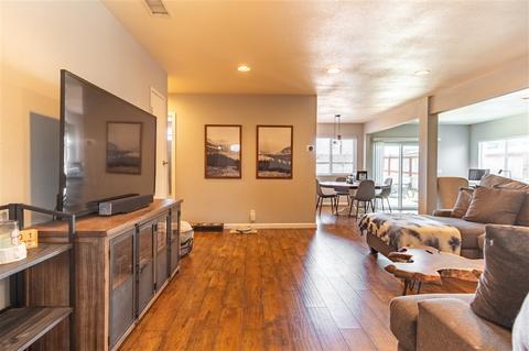 378 Calle Vallecito, Oceanside, CA 92057 photo 11