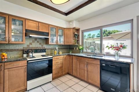2805 Via Cascada, Carlsbad, CA 92010 photo 17