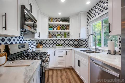 3407 Seabreeze Walk, Oceanside, CA 92056 photo 6
