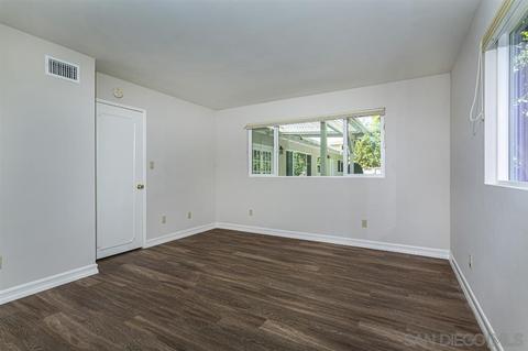 1345 Rodeo Dr, La Jolla, CA 92037 photo 18
