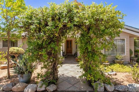 31875 Aquaduct Rd, Bonsall, CA 92003 photo 2