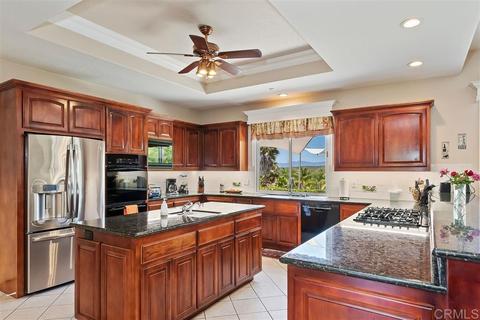 896 Burma Rd, Fallbrook, CA 92028 photo 7