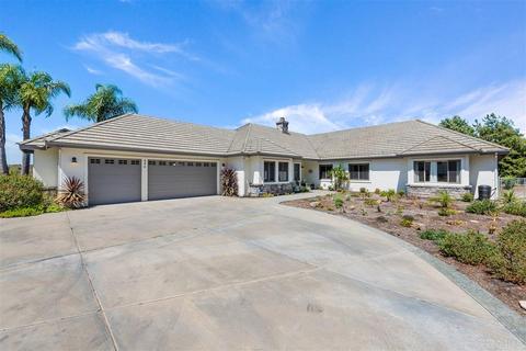 896 Burma Rd, Fallbrook, CA 92028 photo 2