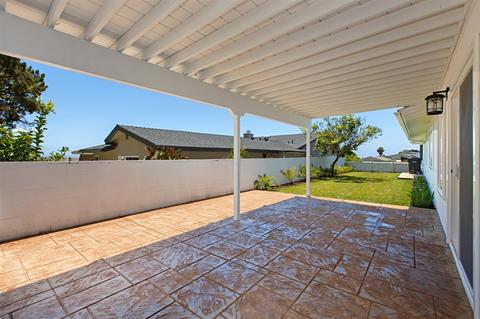 5505 Moonlight Ln, La Jolla, CA 92037 photo 24