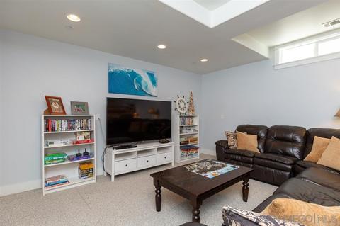 444 D Ave, Coronado, CA 92118 photo 17