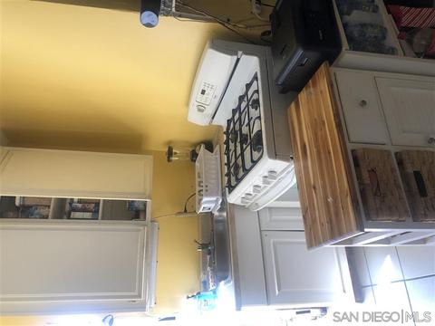 3215 Valley St, Carlsbad, CA 92008 photo 8