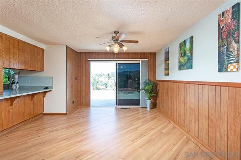 1172 Phillips St, Vista, CA 92083 photo 7