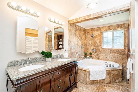 4010 James Dr, Carlsbad, CA 92008 photo 16